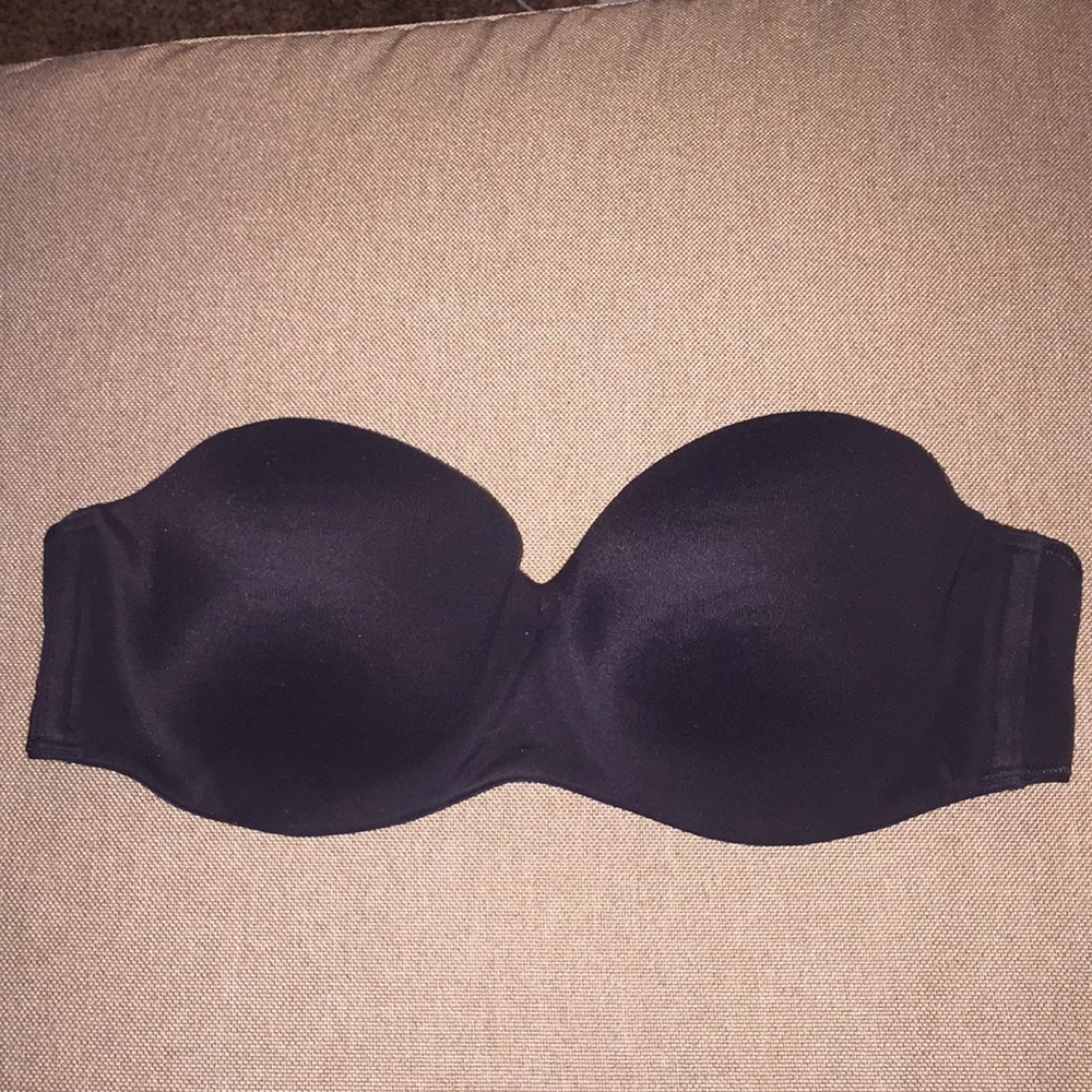 Victoria’s Secret strapless black bra 34 C